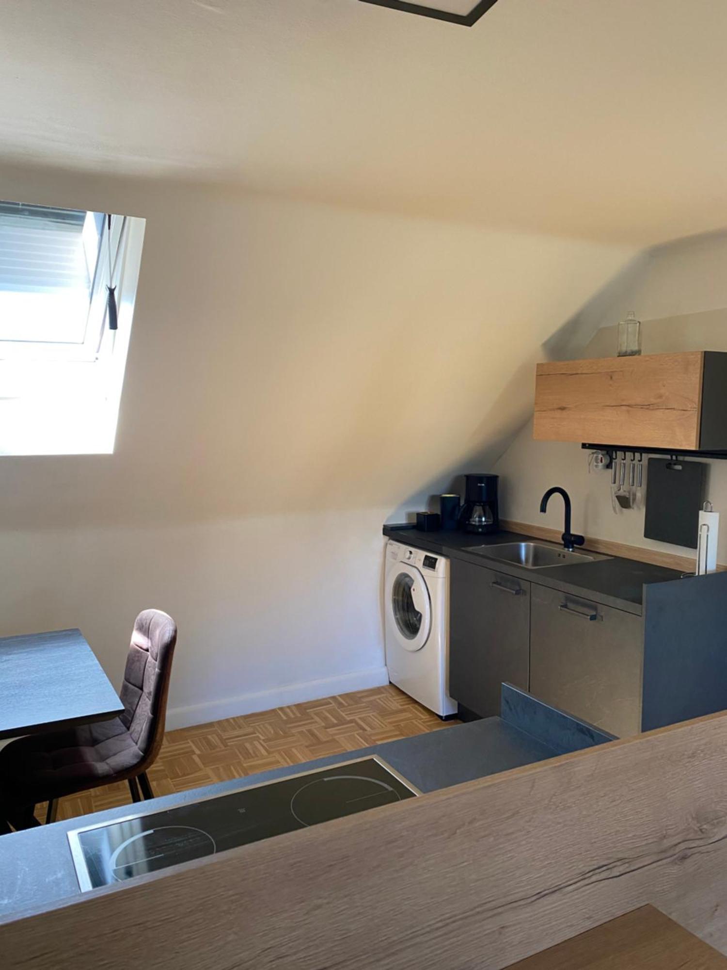 Schoenes Apartment Mit Aussicht Ueber Graz Buitenkant foto