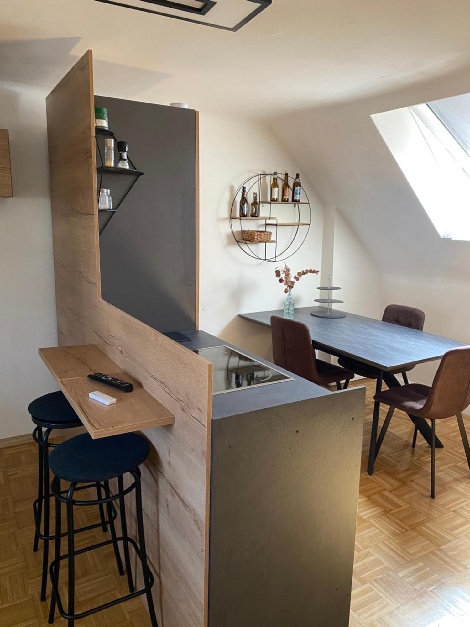 Schoenes Apartment Mit Aussicht Ueber Graz Buitenkant foto